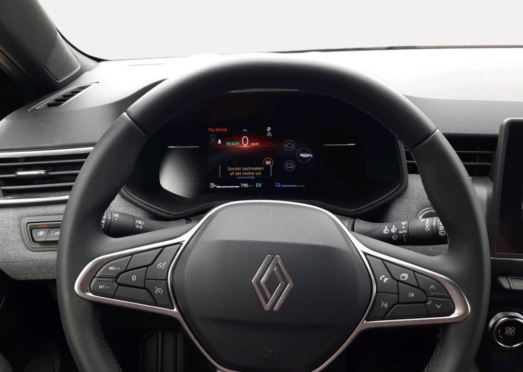 Renault Clio 1.6 e-tech full hybrid 145 techno