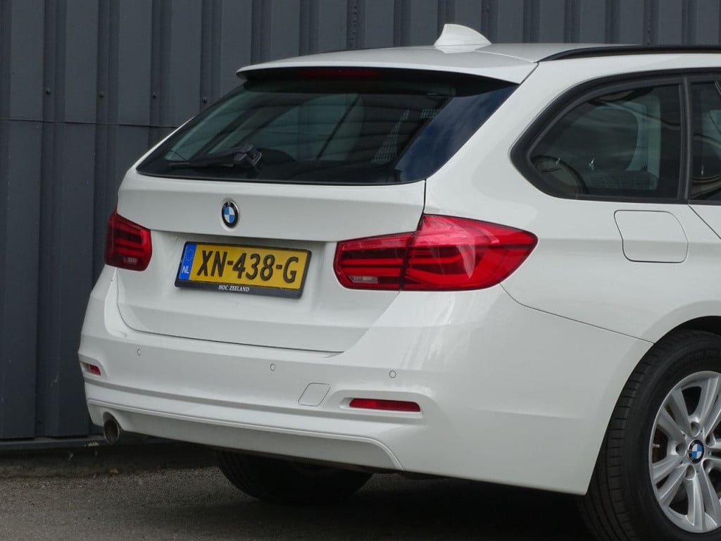 BMW 3-serie touring 318i