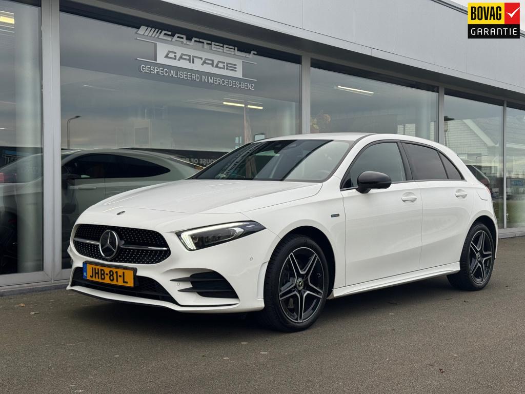 Mercedes-Benz A-Klasse 250 e business solution amg night limited automaat ,