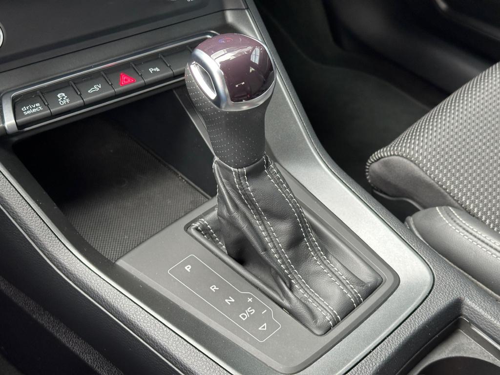 Audi Q3 sportback 45 tfsi e s-line | camera | black optiek | dode hoek | ke