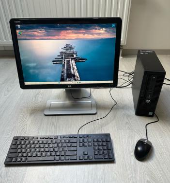 Complete set  HP ProDesk / Intel Core i3 / 8GB ram / Windows 11 /