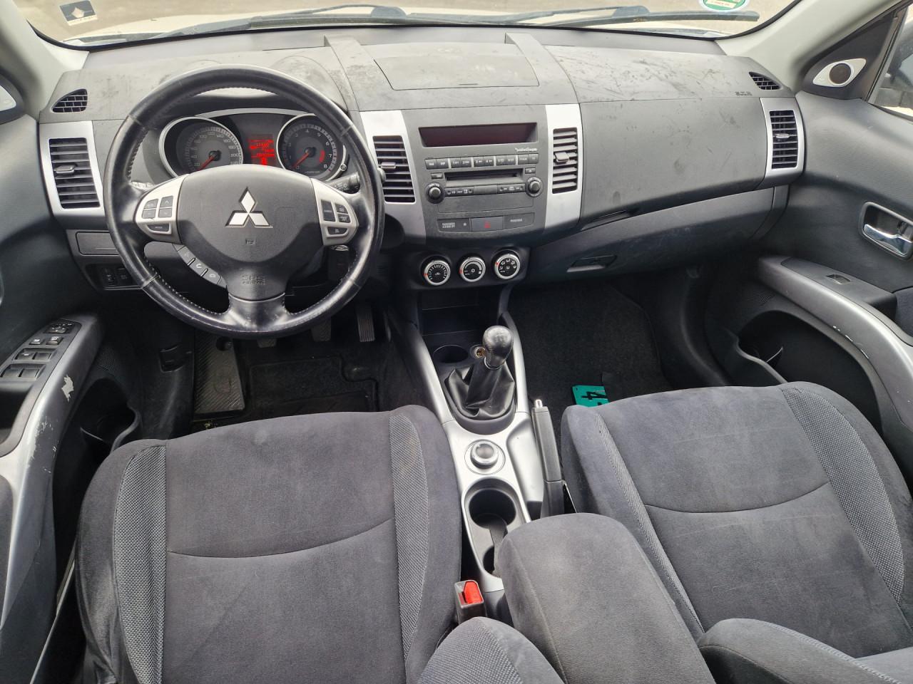 Mitsubishi Outlander 2.4 Intense+ Special Edition