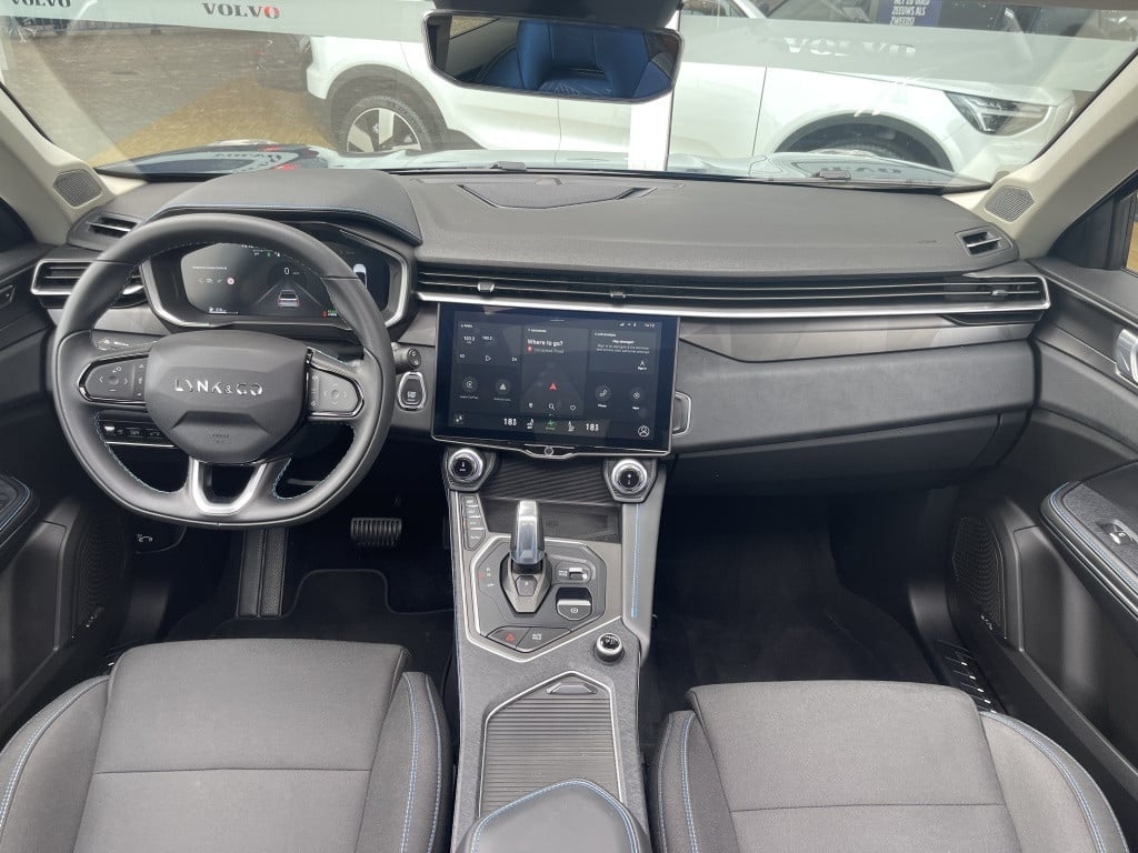 Lynk & Co 01 262pk plug-in hybride| panodak| adap.cruise| 360camera| keyles