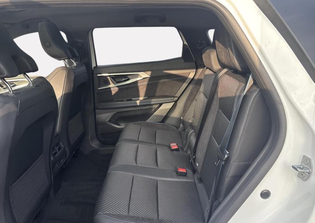 Renault Espace e-tech full hybrid 200 esprit alpine 7p. - pack around view 