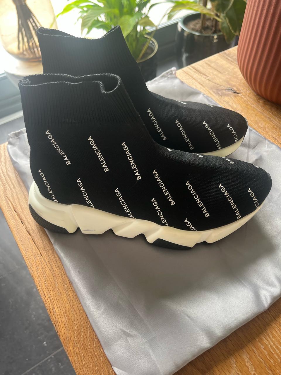 Balenciaga schoenen maat 35