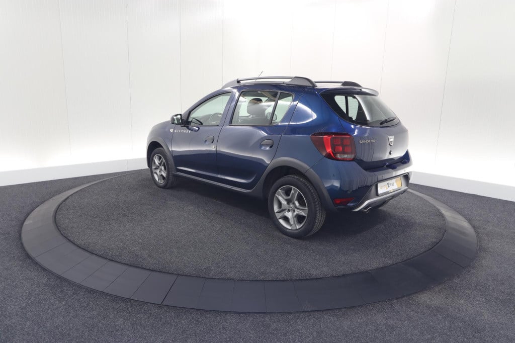 Dacia Sandero Stepway tce 90 sl | navigatie | parkeersensoren | airco