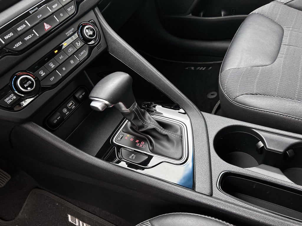 Kia Niro 1.6 gdi hybrid dynamicline | navi | automaat | trekhaak tbv fietse