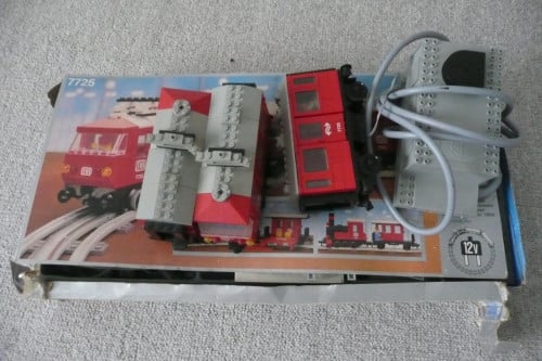 Lego trein DEFECT. Wel complete set