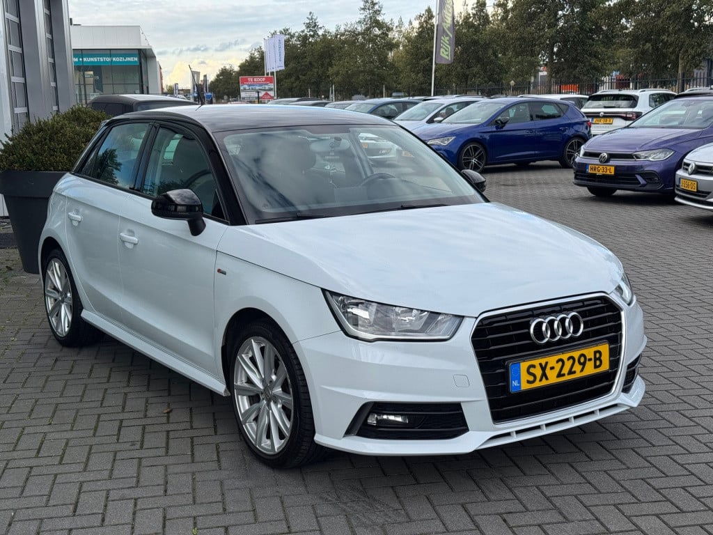 Audi A1 Sportback 1.0 tfsi s-line * navigatie * cruise control * nap