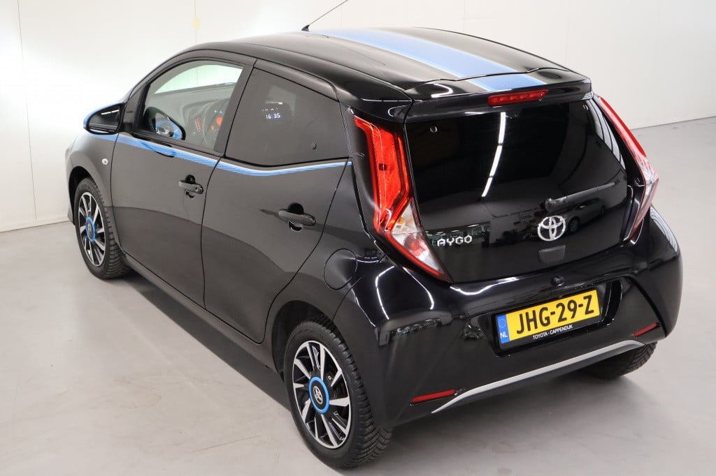 Toyota Aygo 1.0 vvt-i x-trend