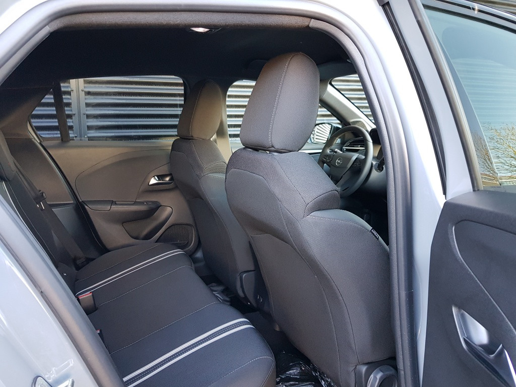 Opel Corsa 1.2 hybrid gs