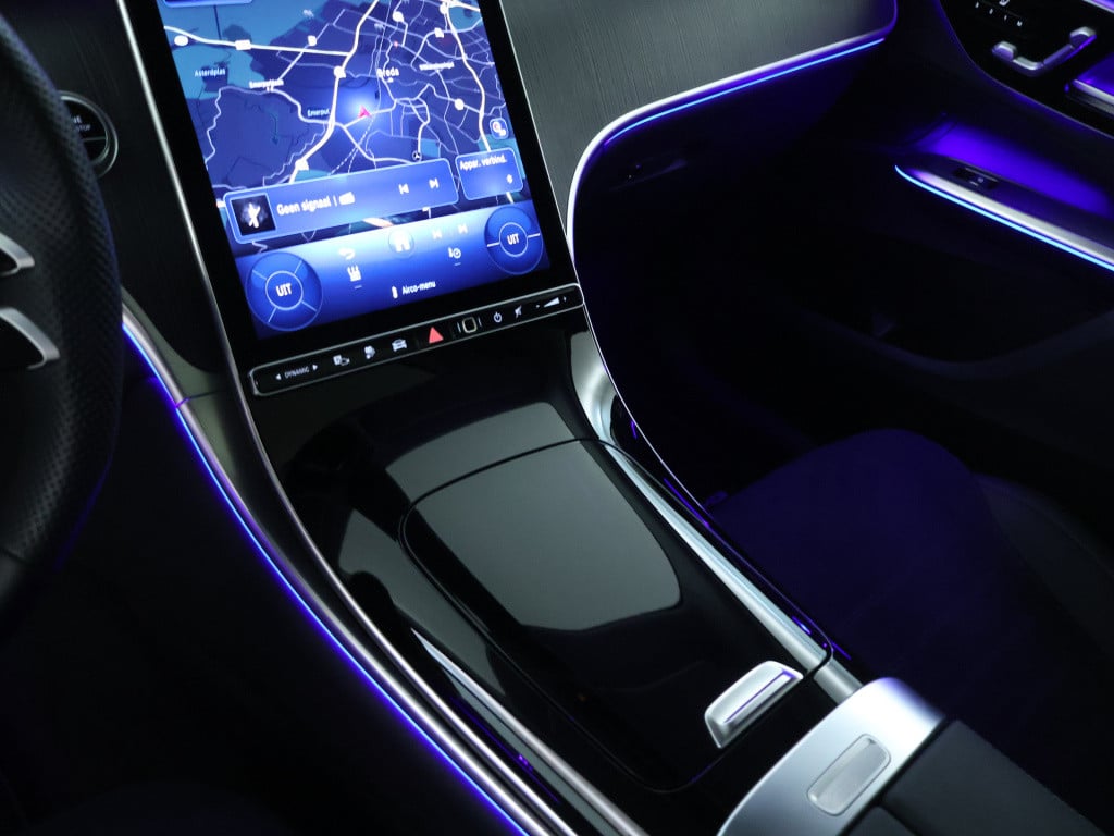 Mercedes-Benz Glc coupé 300 e 4matic amg plug-in hybride | trekhaak |  pano