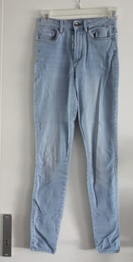 Licht blauwe spijkerbroek maat xs\30