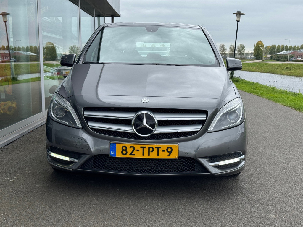 Mercedes-Benz B-Klasse 200 ambition automaat , trekhaak
