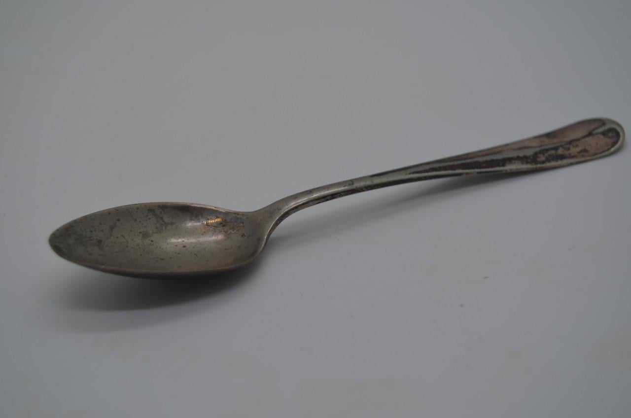 2 Engelse theelepeltjes gemerkt 'S & P' jaarletter 'A'