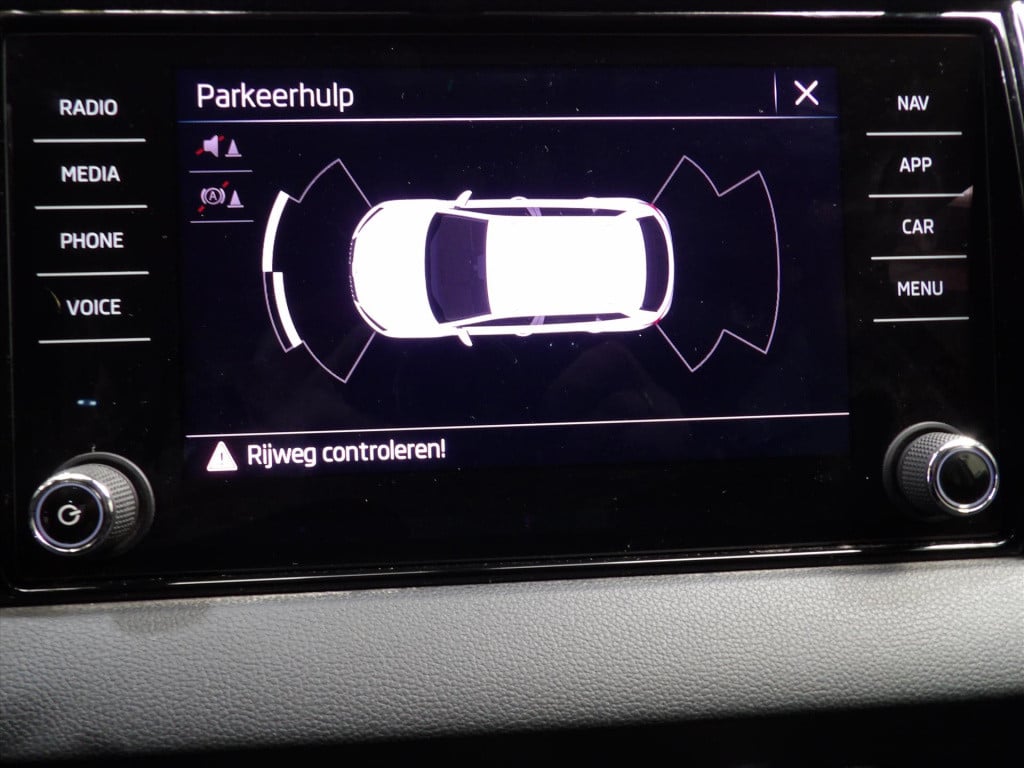 Skoda Karoq 1.5 tsi act greentech 150pk dsg-7 style