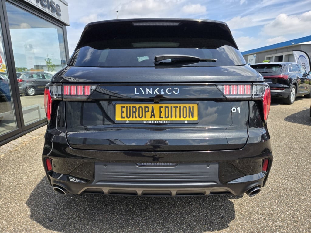 Lynk & Co 01 1.5 261pk plug in hybrid , panodak ,360gr camera , adaptive cc