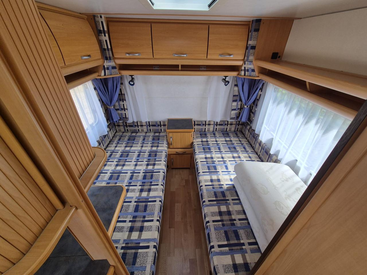 Caravan LMC