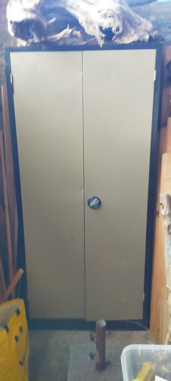 Stellingkasten en kantoorkast