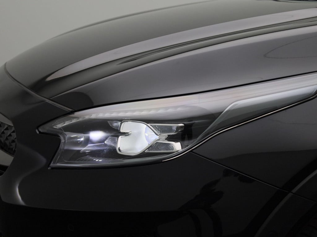 Kia Xceed 1.6 gdi phev executiveline | automaat | panoramadak | navigatie |