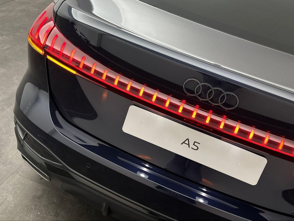 Audi A5 limousine s edition 2.0 tfsi e 220 kw / 299 pk limousine 7 v