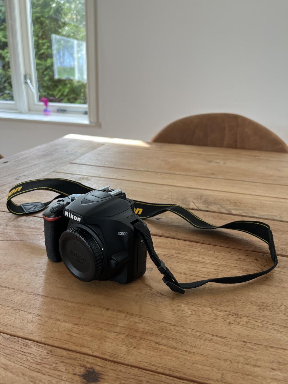 Nikon D3500 18-55mm VR kit