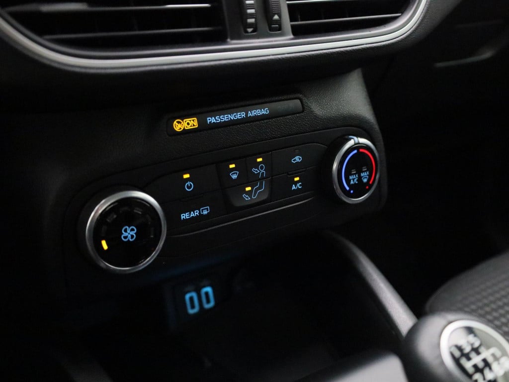 Ford Focus 1.0 ecoboost trend edition business | lmv | parkeer sensoren | b