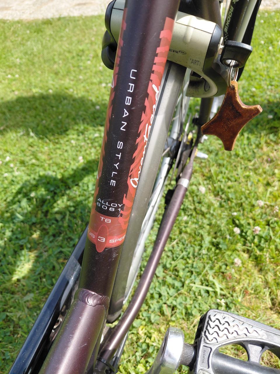 Montego 28 inch 49cm frame 3 speed