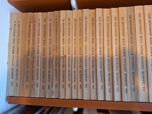 64 delen Jaarboek Centraal Bureau Genealogie 1947-2012