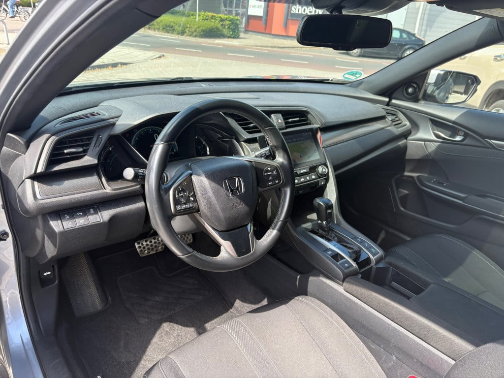 Honda Civic 1.0 i-vtec executive