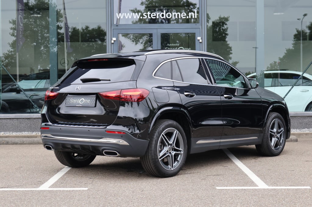 Mercedes-Benz Gla-klasse 250 e edition amg line l facelift l panoramadak l 
