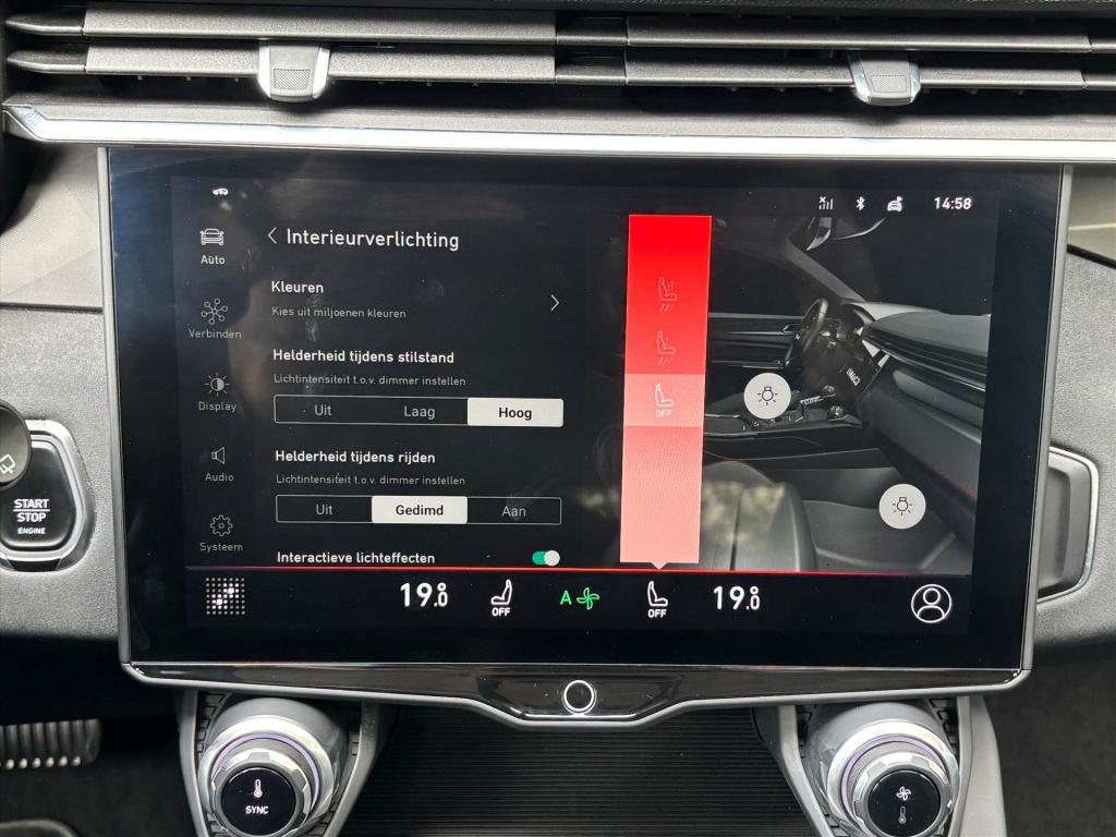 Lynk & Co 01 1.5td 261pk phev 7dcth|360gr camera|infinity sound| schuifdak|