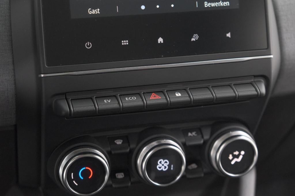 Renault Clio 1.6 e-tech full hybrid 145 evolution | apple carplay | parkeer