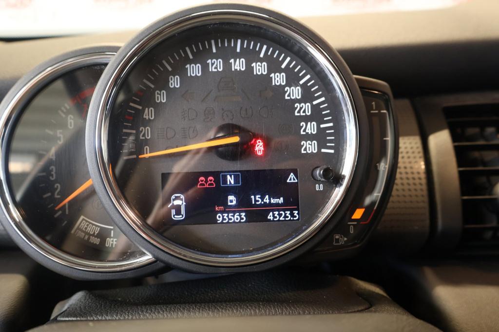 Mini 3-deurs 1.5 cooper nl auto, apple carplay, airco, lm wielen,