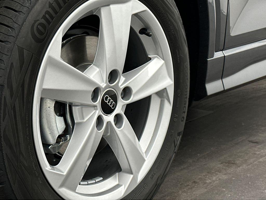 Audi Q2 s edition 35 tfsi 110 kw / 150 pk hatchback 7 vers