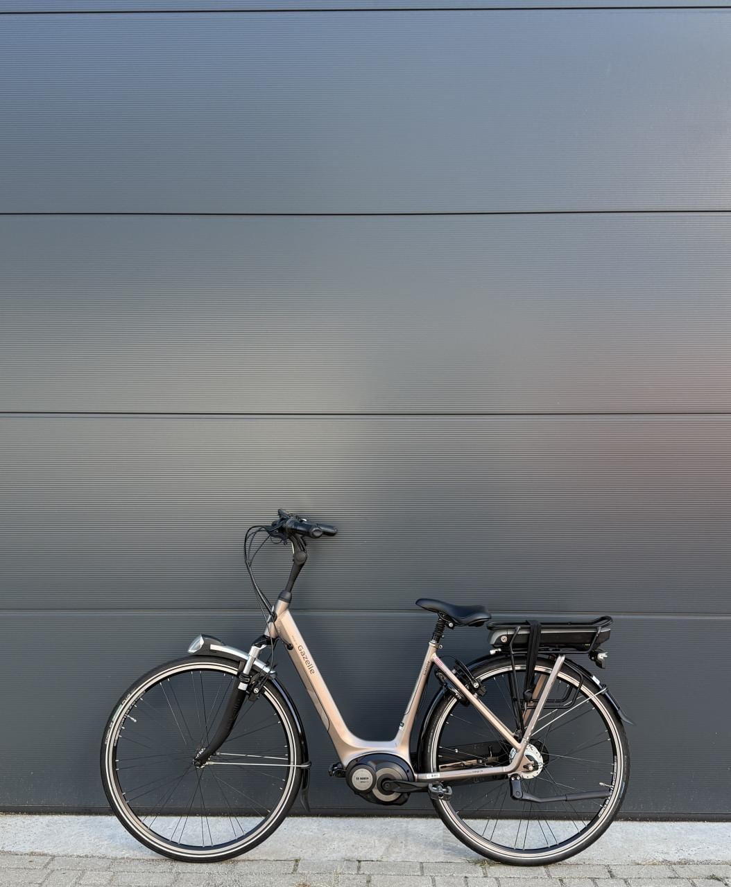 Gazelle Orange C8 middenmotor elektrische fiets 500WH