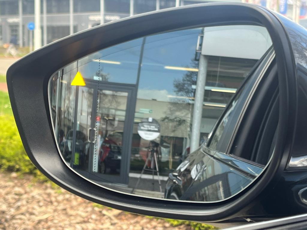 Mazda Cx-30 2.0 e-skyactiv-x m hybrid comfort|bose|trekhaak