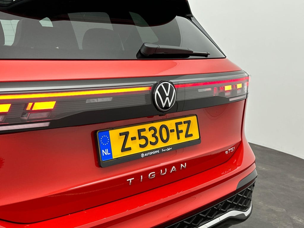 Volkswagen Tiguan 1.5 etsi r-line business dsg7 150pk