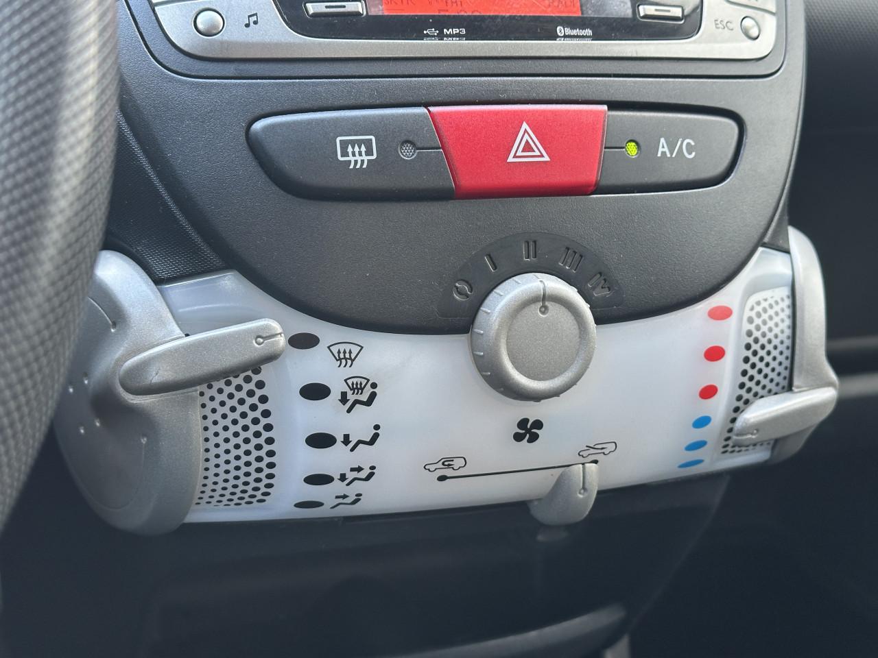 Citroen C1, 1.0 Collection - WEINIG KM!! - Airco / Elektr. ramen / Dealeron