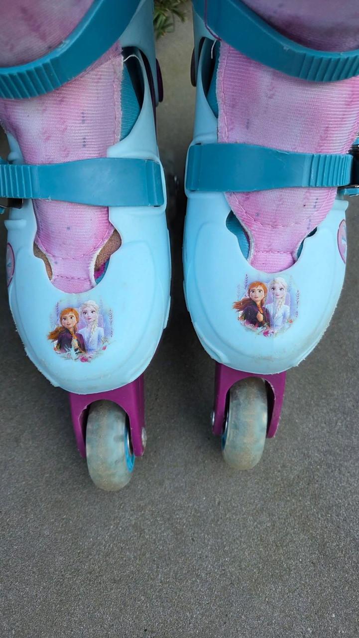 🎈Frozen Inline skates. 🤩Verstelbaar van maat 29 t/m 32.