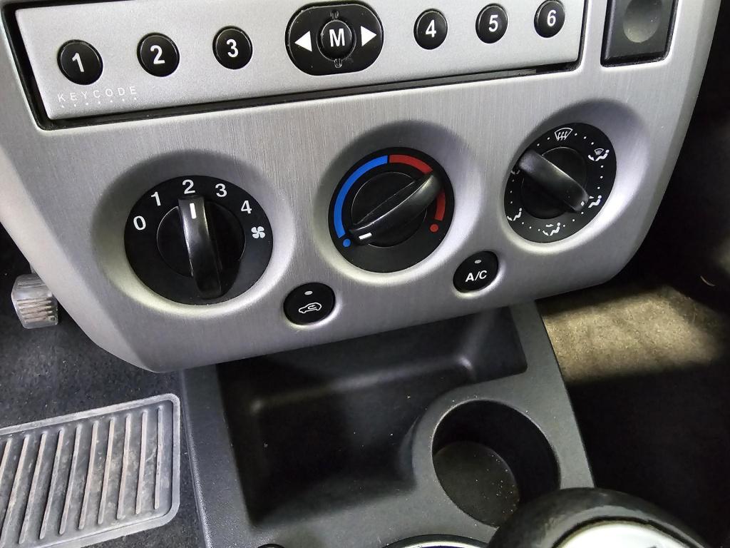 Ford Fiesta 1.4-16v futura