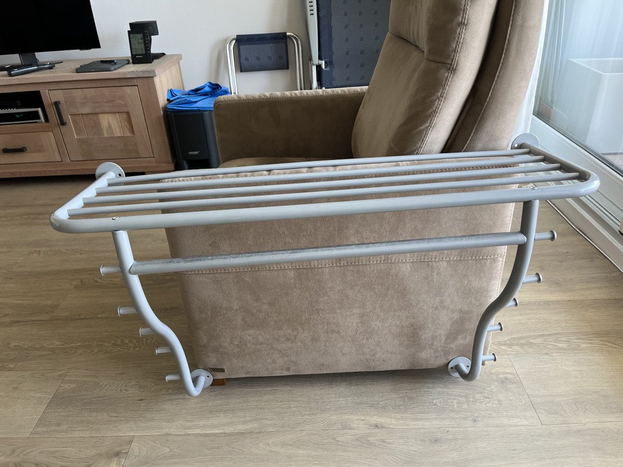 Te Koop: een IKEA set Kapstok met bijbehorend schoenenrek