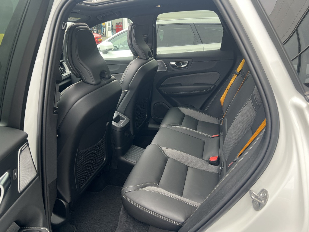 Volvo XC60 xc60 t8 455pk polestar engineered| b&w sound| head-up| panodak|