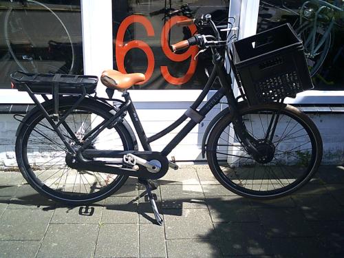 Gebruikte Stella Dolce E-Bike 48cm met voorwielmotor