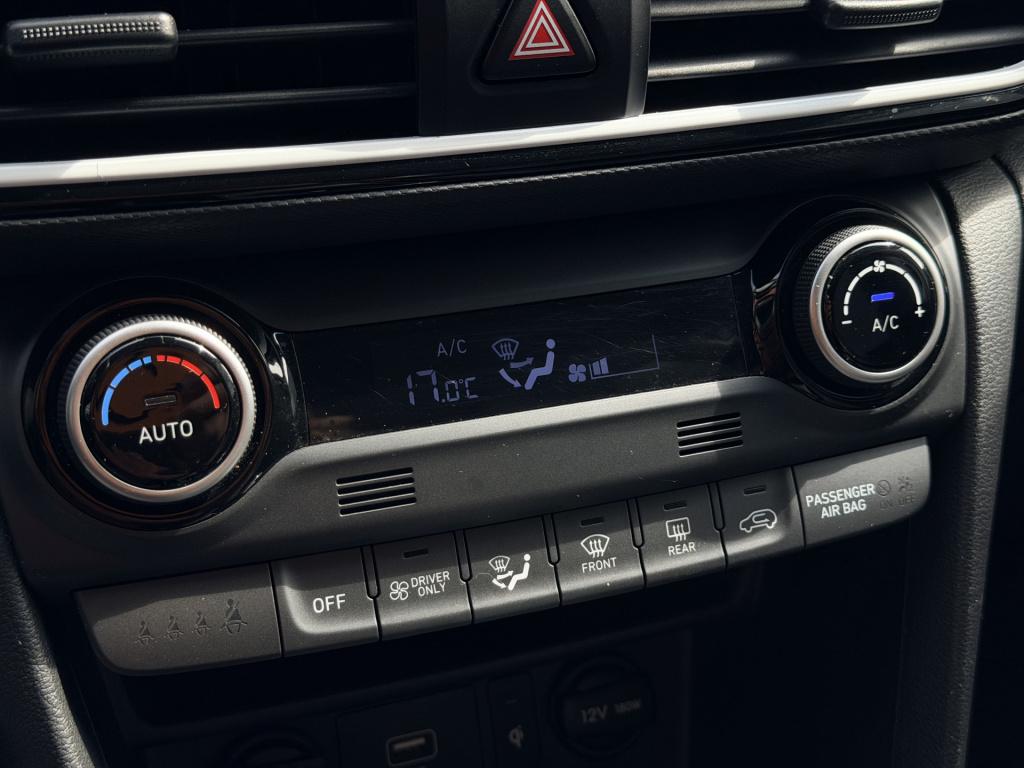 Hyundai Kona 1.6 gdi hev premium two-tone | carplay | camera | cruise contr