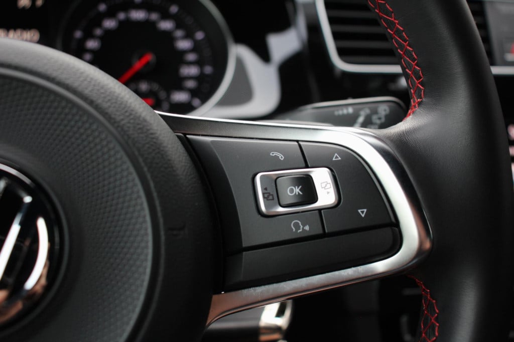 Volkswagen Golf 2.0 tsi gti - h&r - dsg - led/matrix - pdc rondom - disc+ -