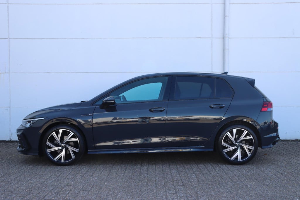 Volkswagen Golf 1.5 tsi r-line 130pk