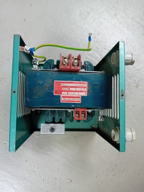 Trafo (zware uitvoering) 220 V / 42 V ------ 23,8 A !!!!!!!