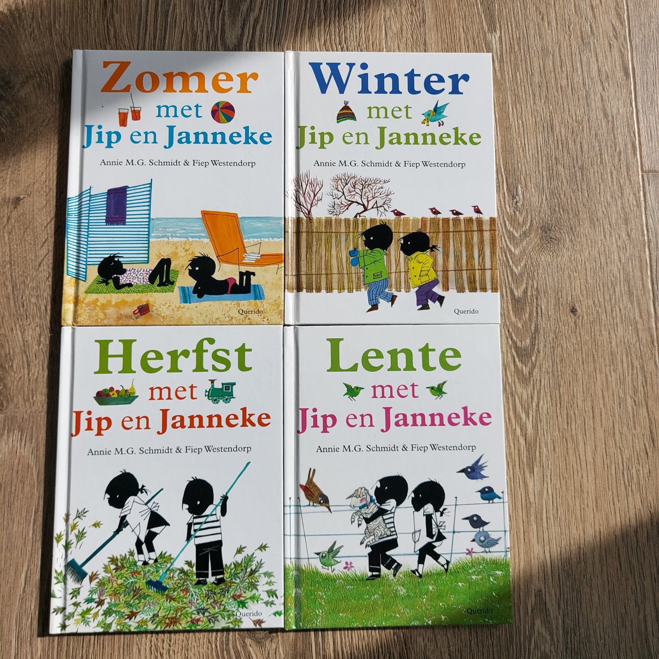4 seizoenen boekjes van Jip en Janneke
