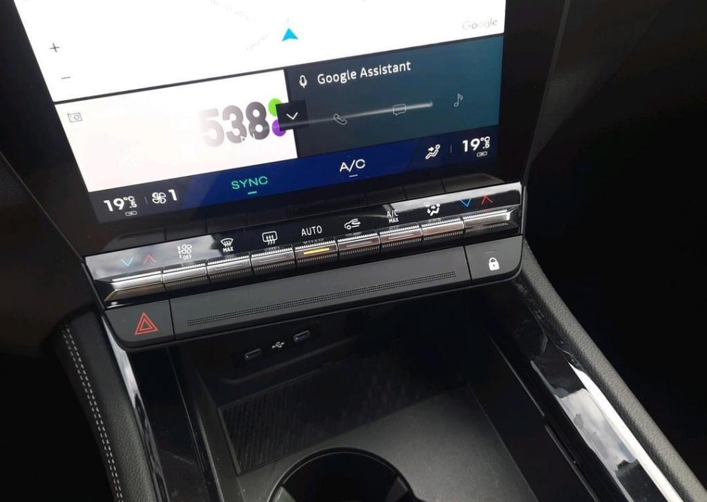 Renault Austral 1.2 e-tech full hybrid 200 techno